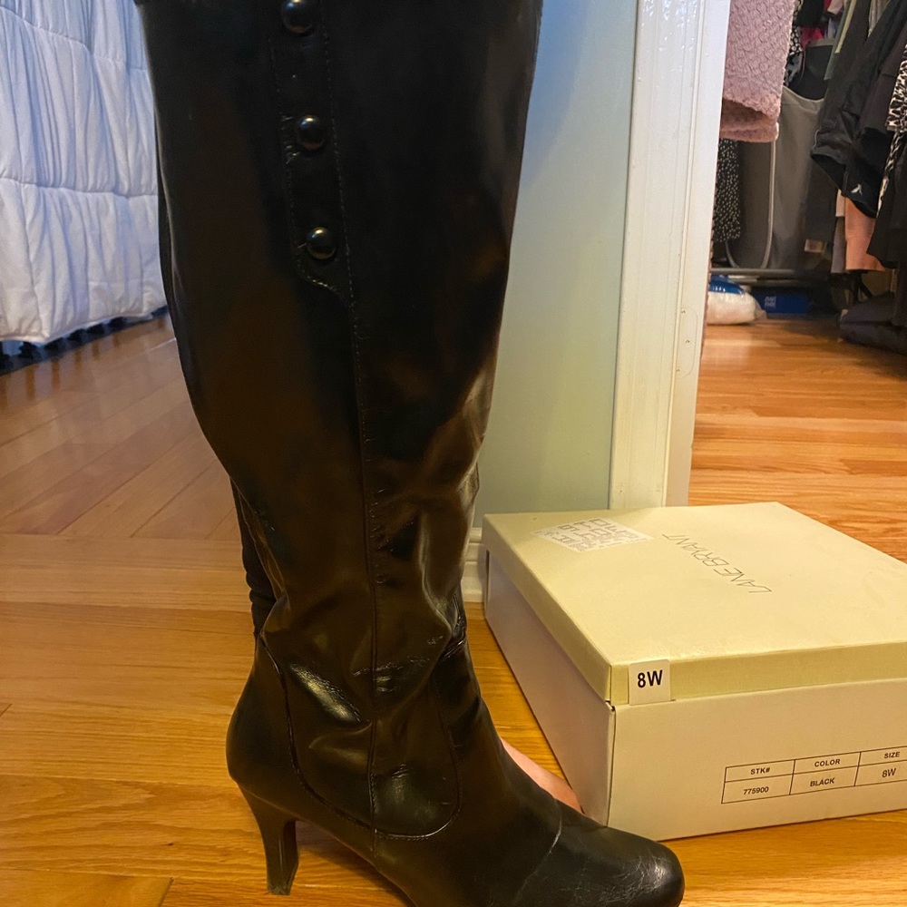 Black leather-looking boots- wide calf